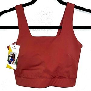 NWT! Halara sports bra
